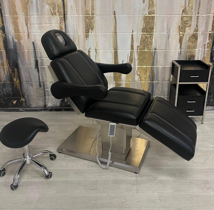 Luxe Electric beauty bed (silver base)